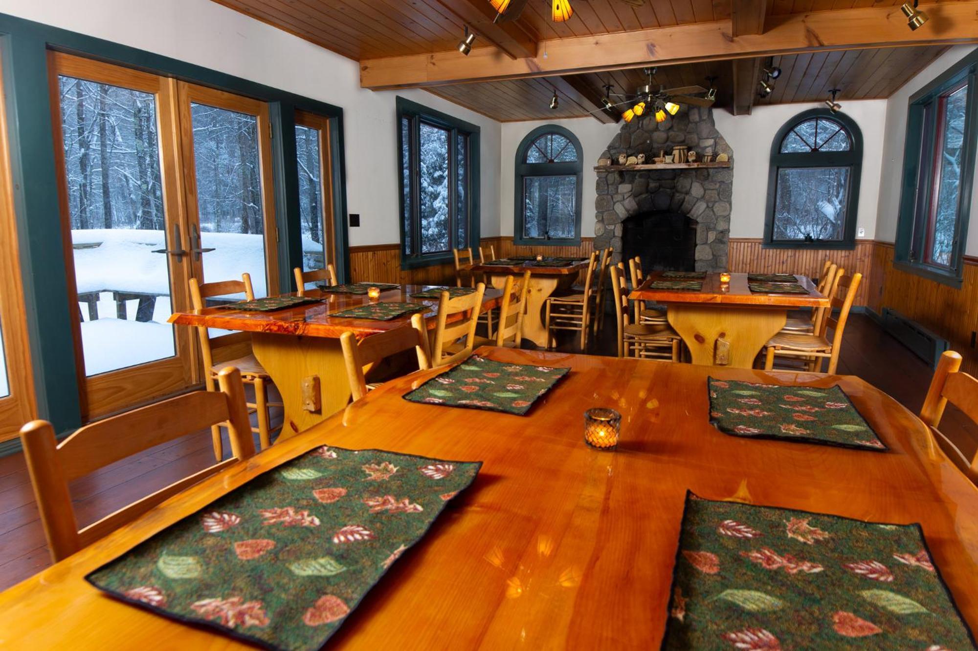 Trails End Inn Keene Valley ภายนอก รูปภาพ