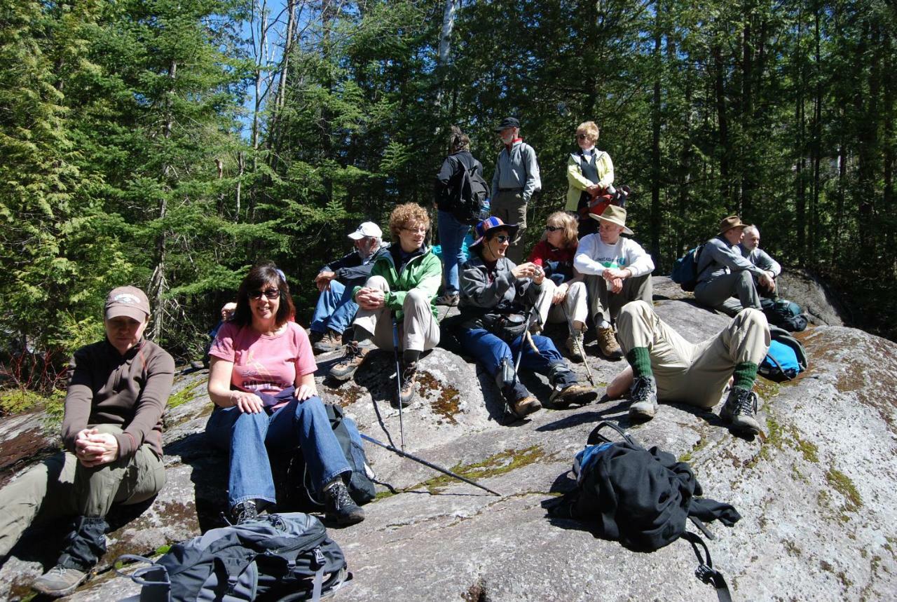 Trails End Inn Keene Valley ภายนอก รูปภาพ